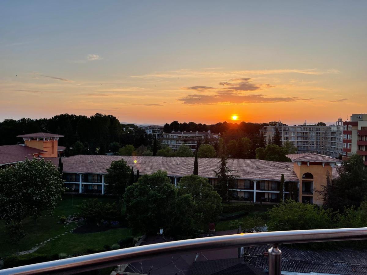 Aparthotel Admiral Plaza Sunny Beach Exterior foto